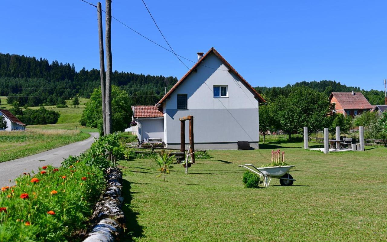 Kuca Za Odmor Roby Apartment Saborsko Exterior photo