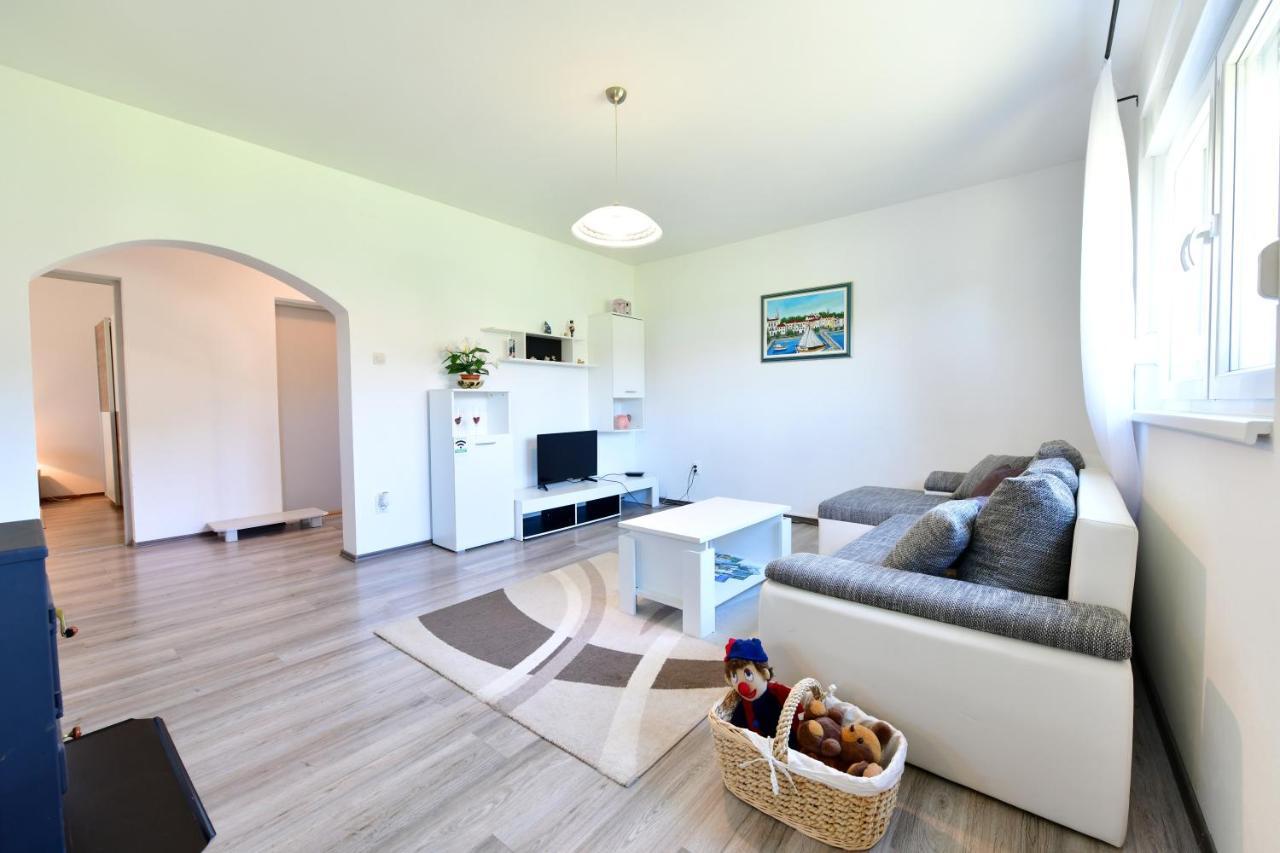 Kuca Za Odmor Roby Apartment Saborsko Exterior photo
