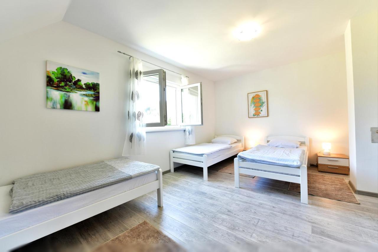 Kuca Za Odmor Roby Apartment Saborsko Exterior photo
